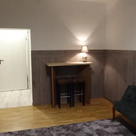 Filsdeger Apartment Eger